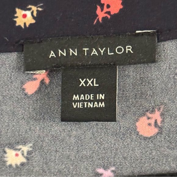 Ann Taylor 🫐 Women’s Plus Size Navy Blue Print Long Sleeve Blouse XXL - Picture 3 of 8